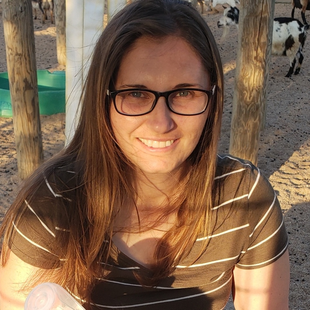 Meet your Posher, Ashley